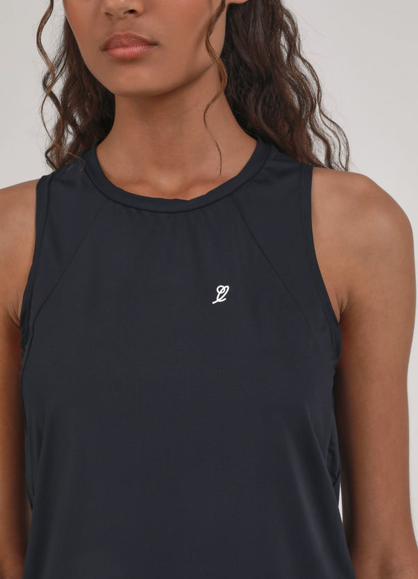 Regata All Court Fem Blackout