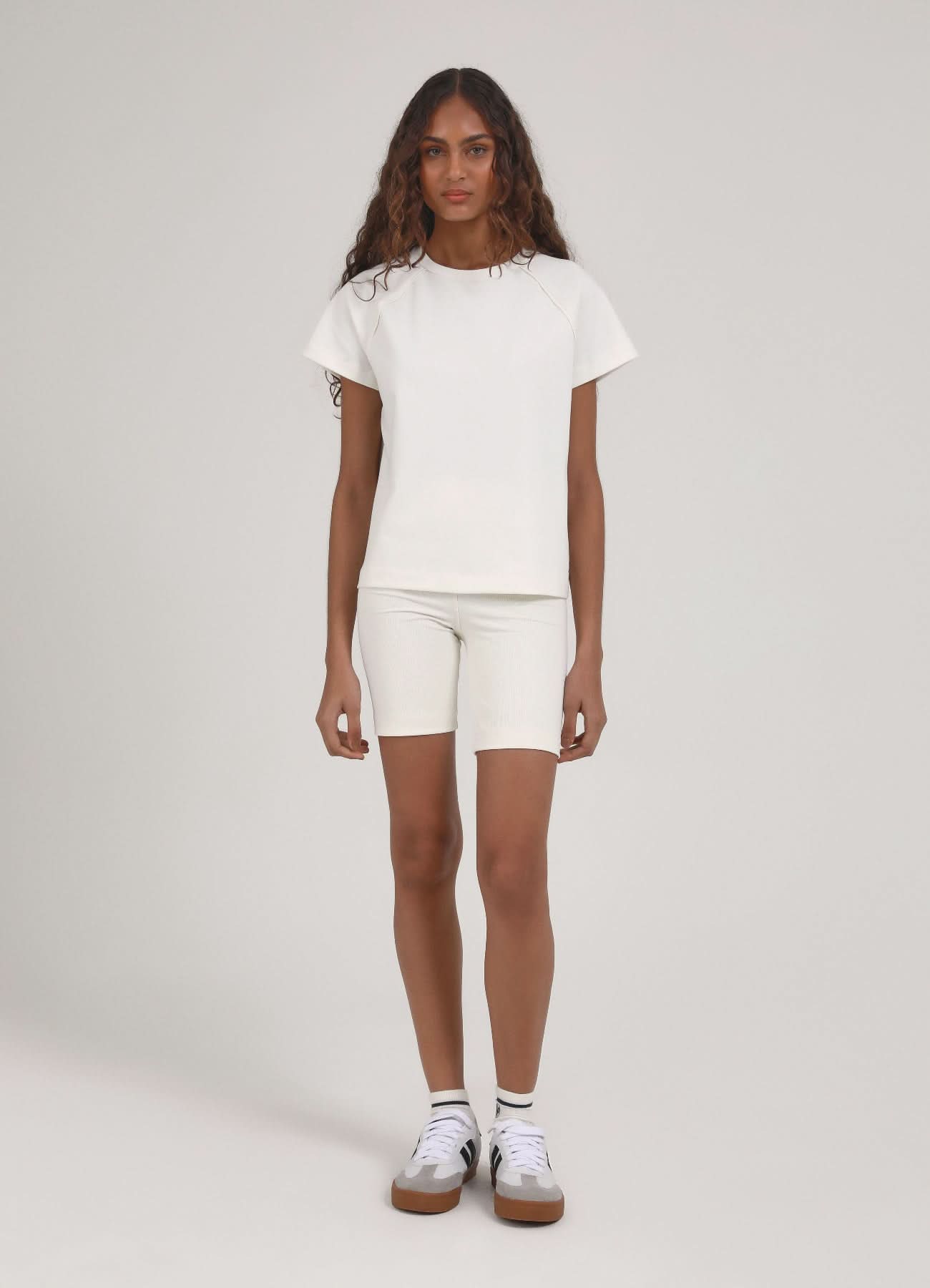 Camiseta Raglan In And Out Feminina