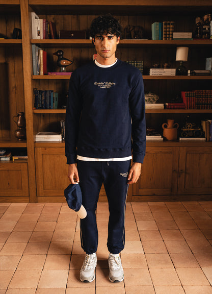 Essential Crewneck Sweatshirt