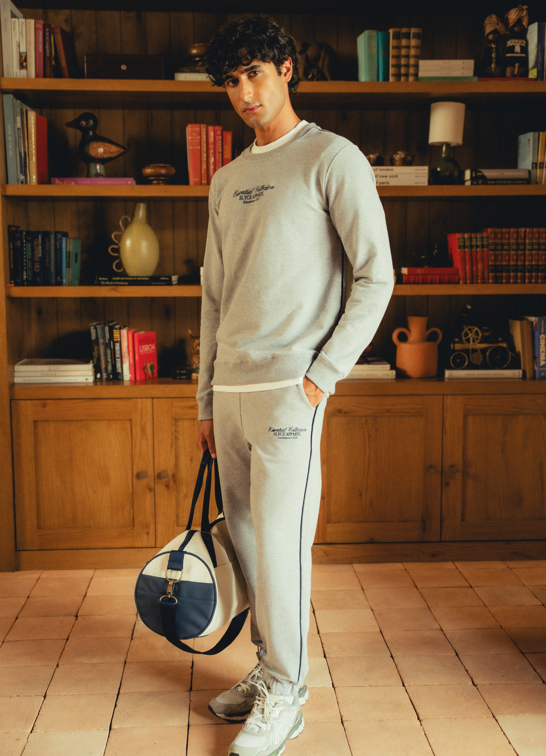 Essential Crewneck Sweatshirt