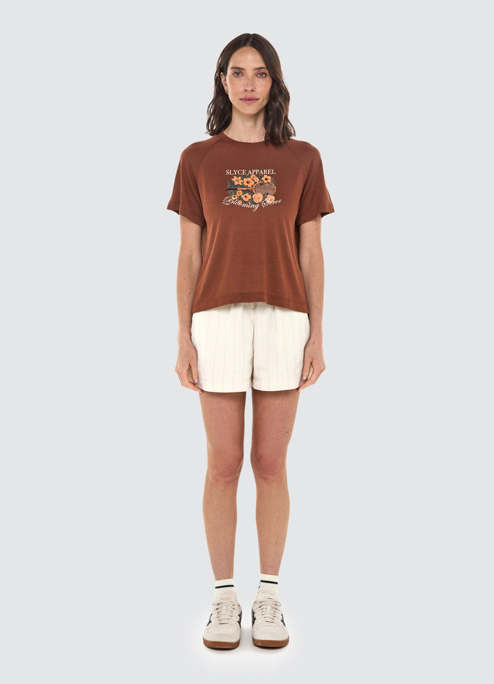 Camiseta Raglan Blooming Serve Feminino