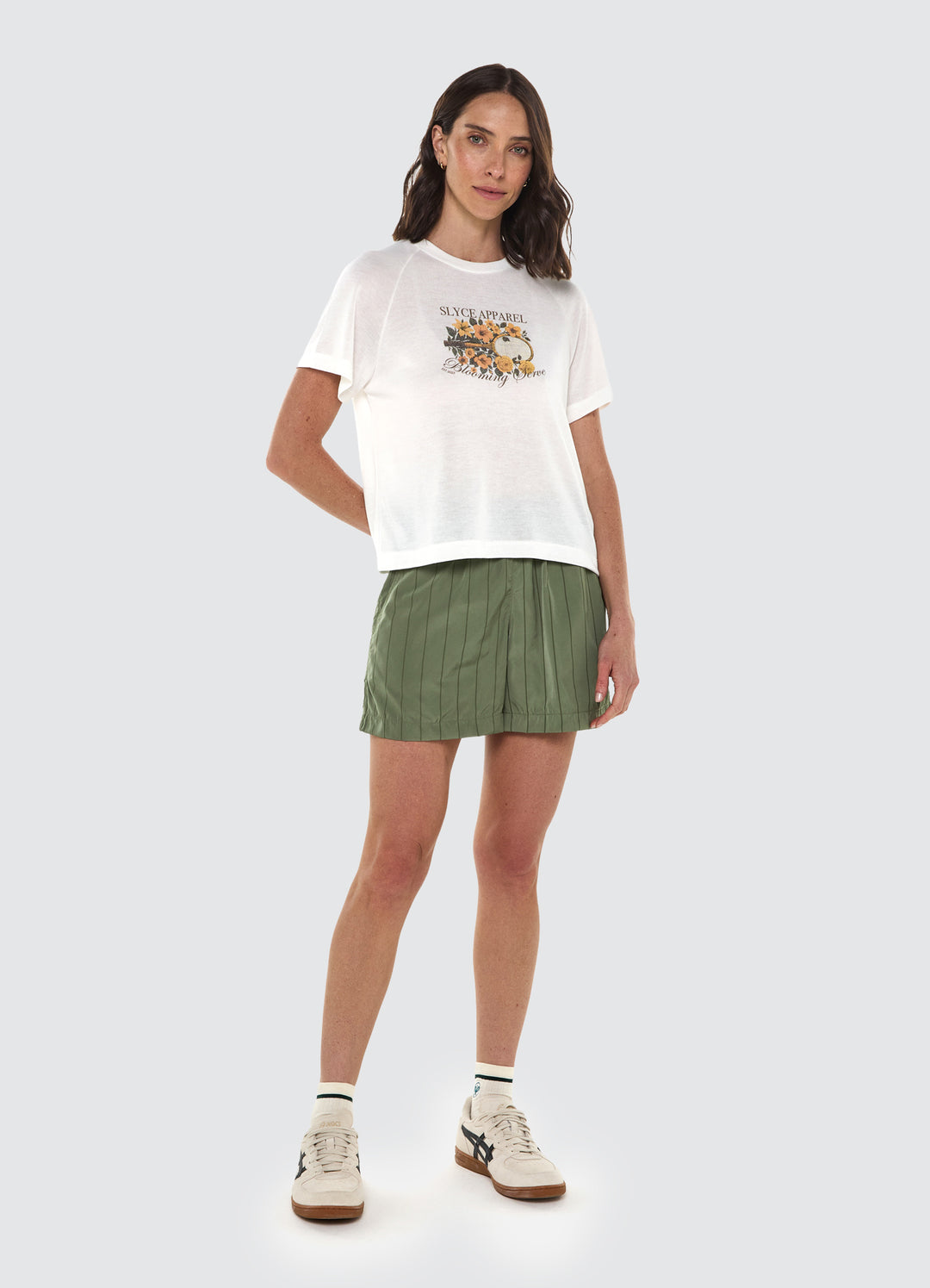 Camiseta Raglan Blooming Serve Feminino