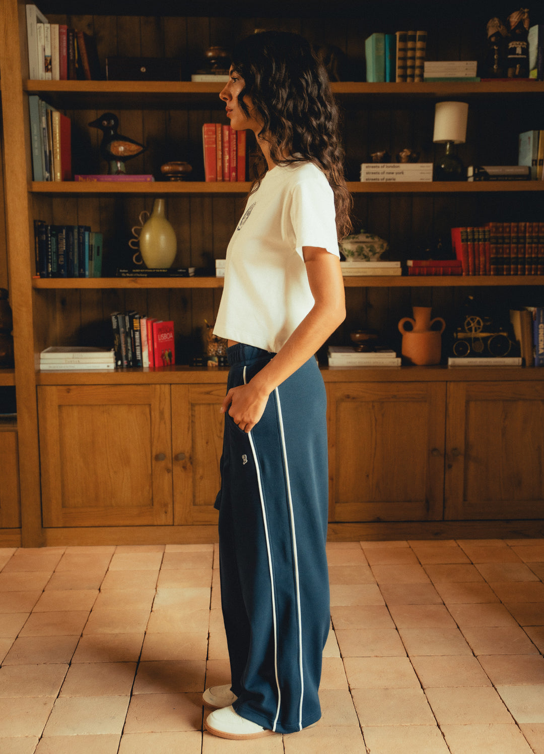 Cropped Tee Essential Feminina