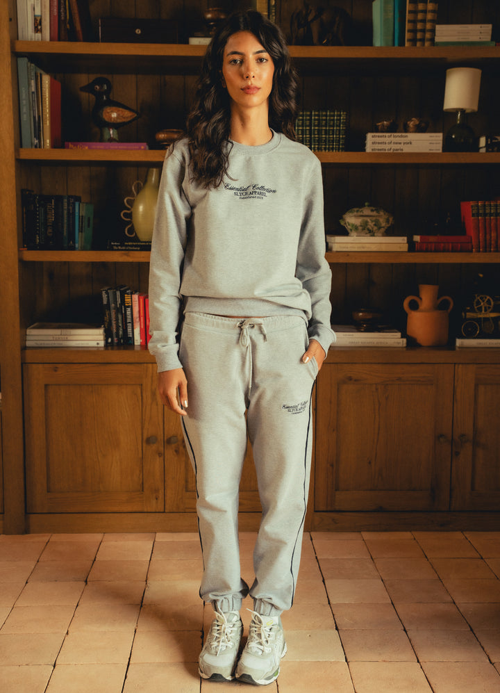 Essential Crewneck Sweatshirt