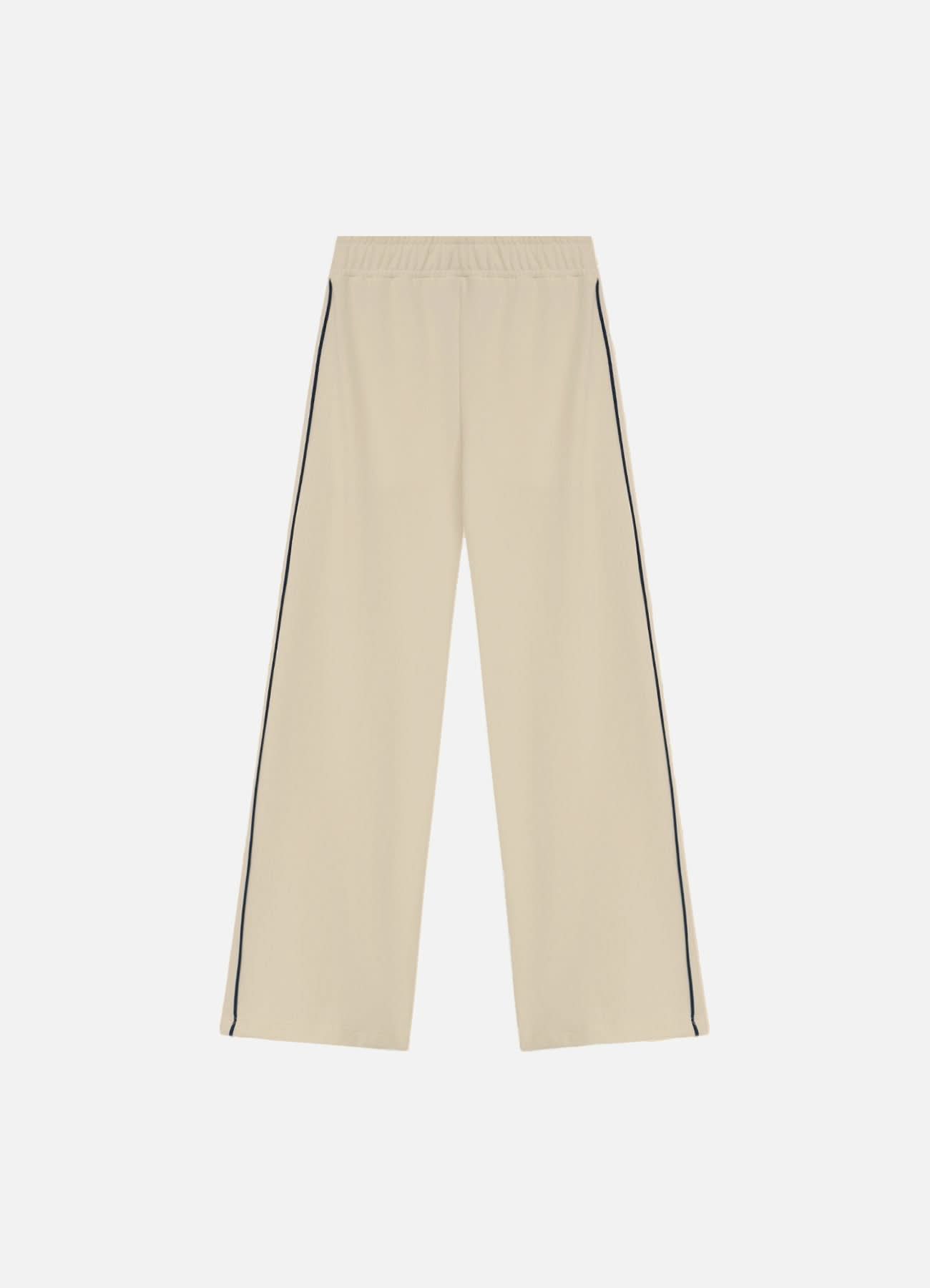 Calça Reta Essential Feminina