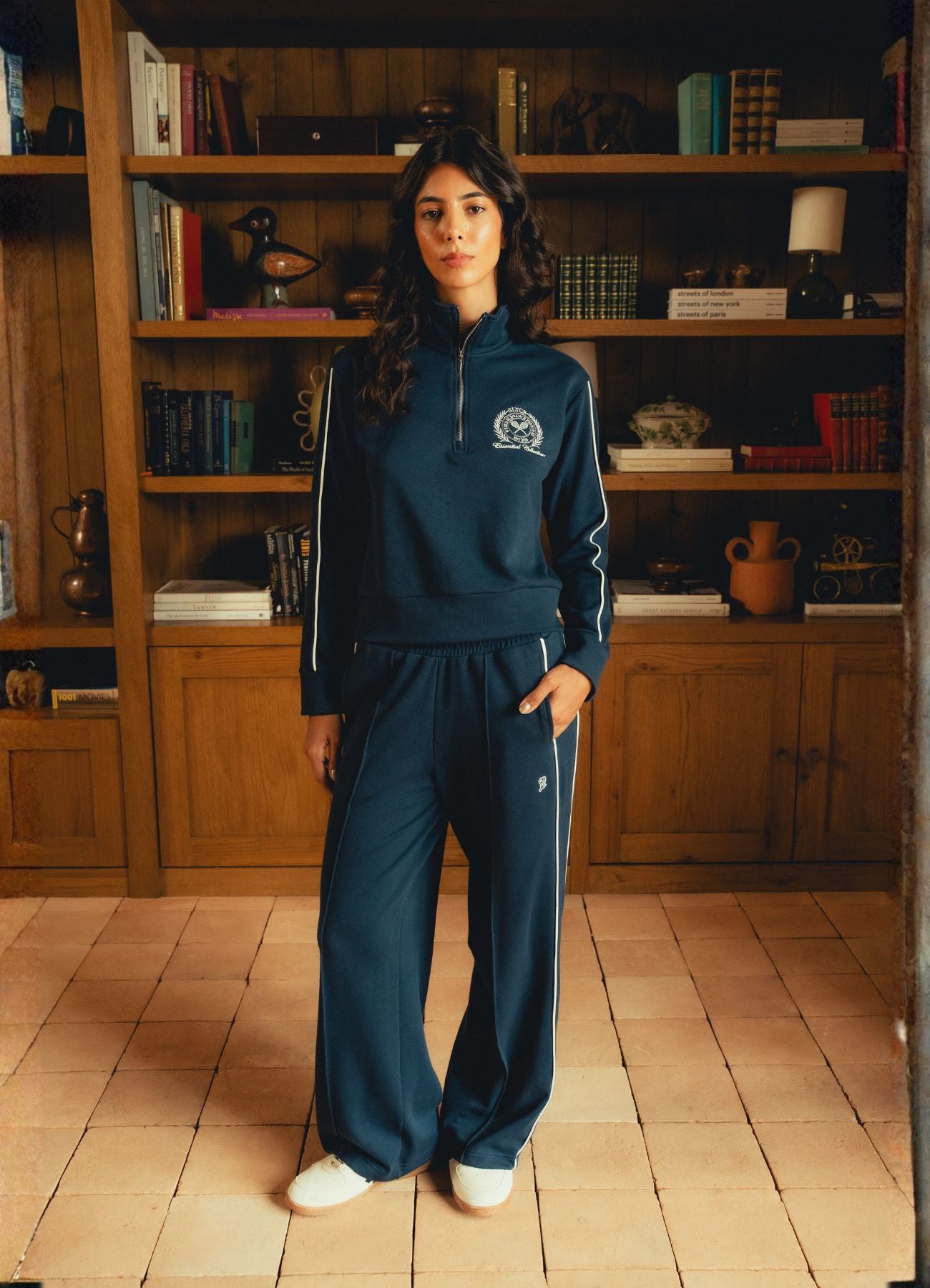 Calça Reta Essential Feminina