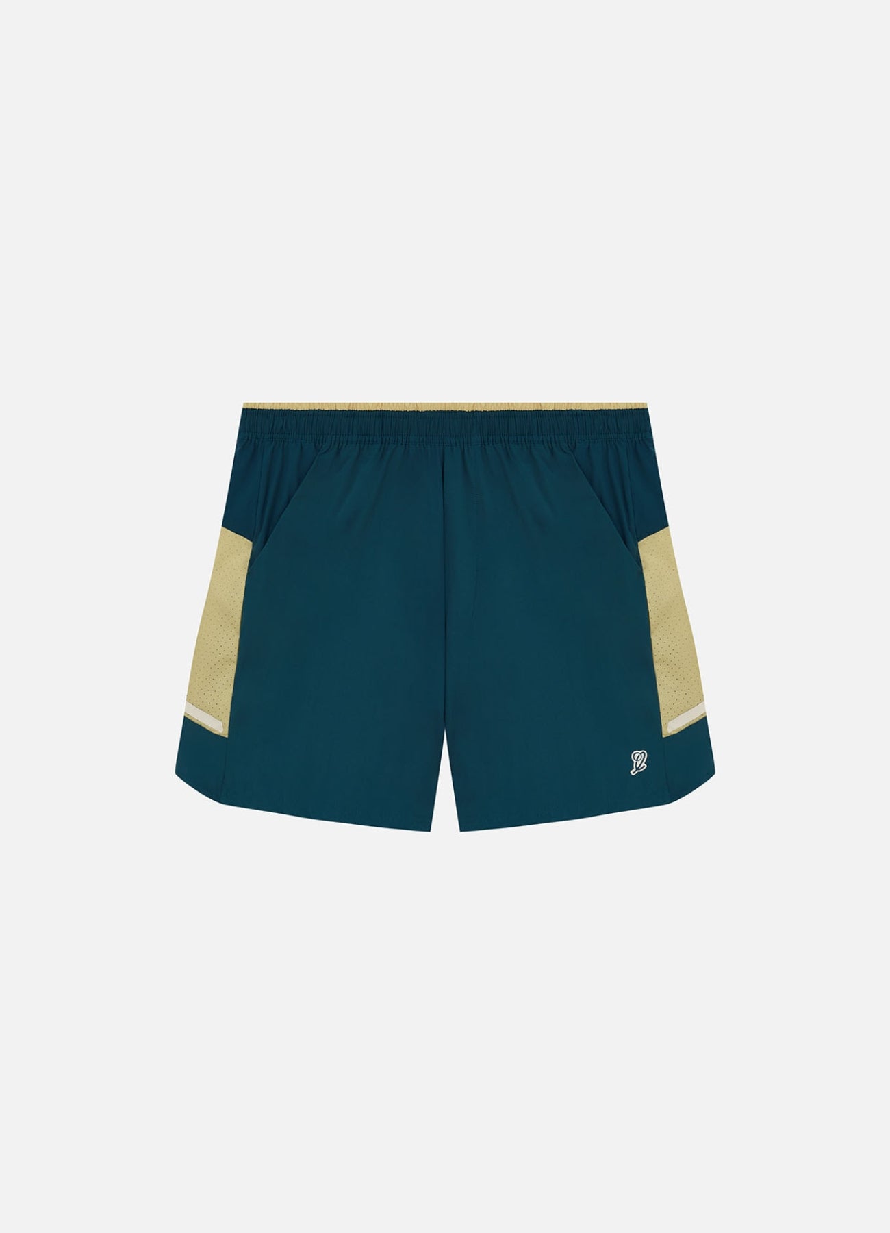 Shorts Slams Advantage