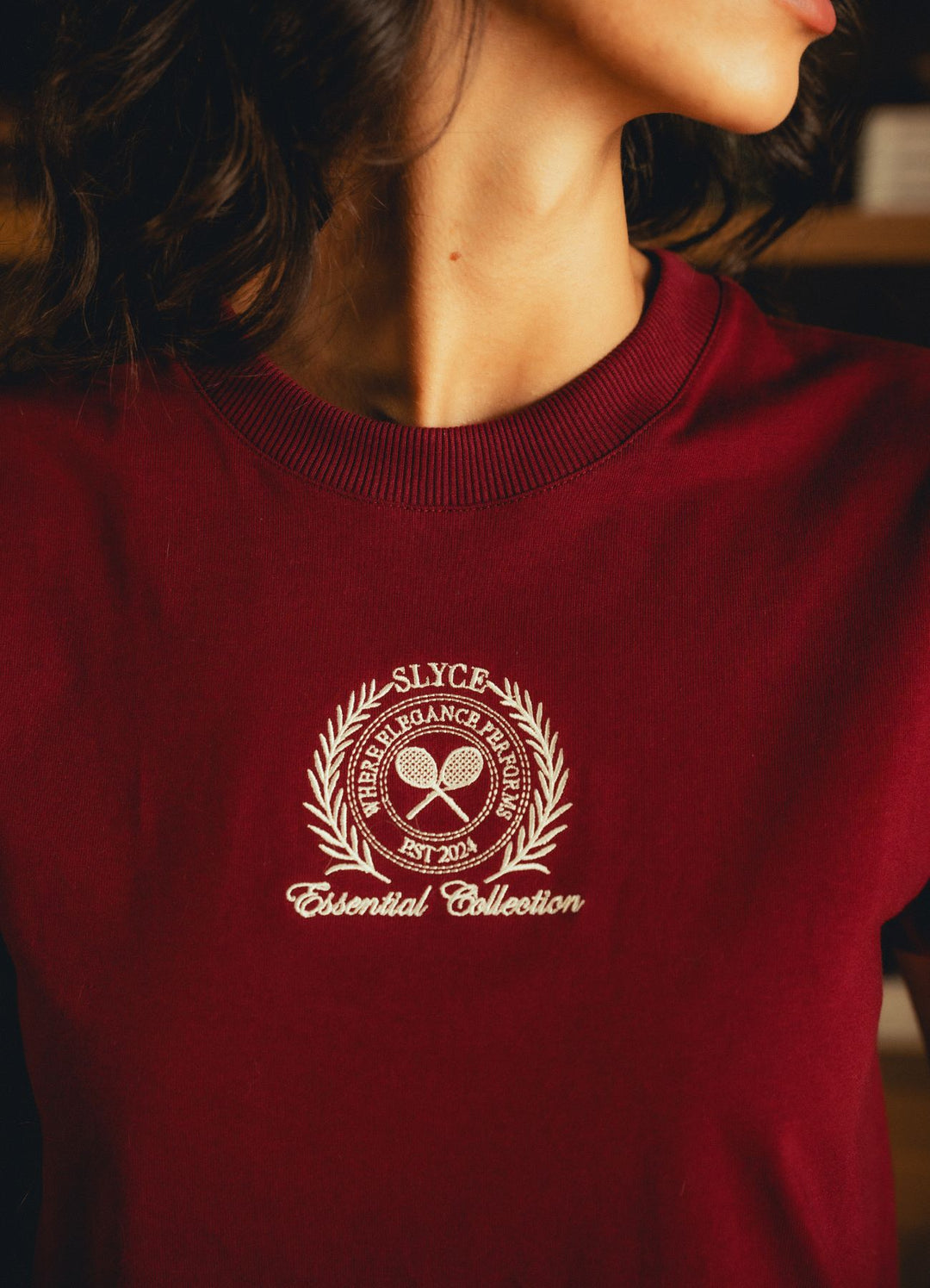 Cropped Tee Essential Feminina